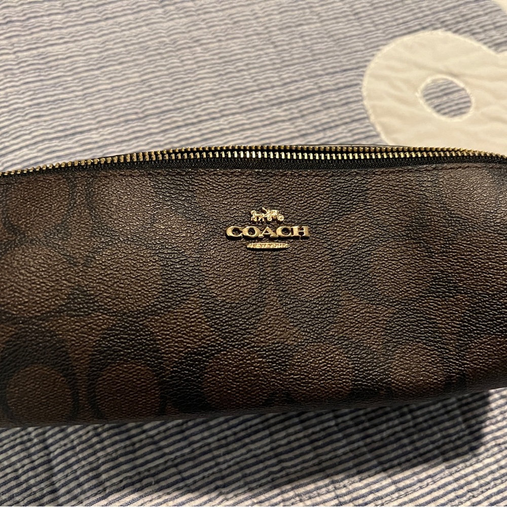 Coach makeup brush holder